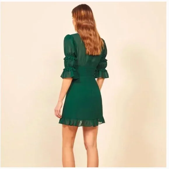 NWT Reformation Laurelei Dress - Emerald - Size 6 - Picture 2 of 6